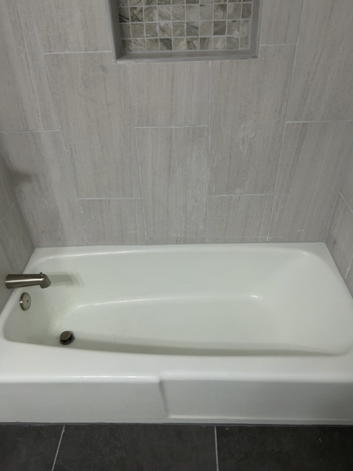 509 Sunnyside Ln #509 - Photo 3 of 4