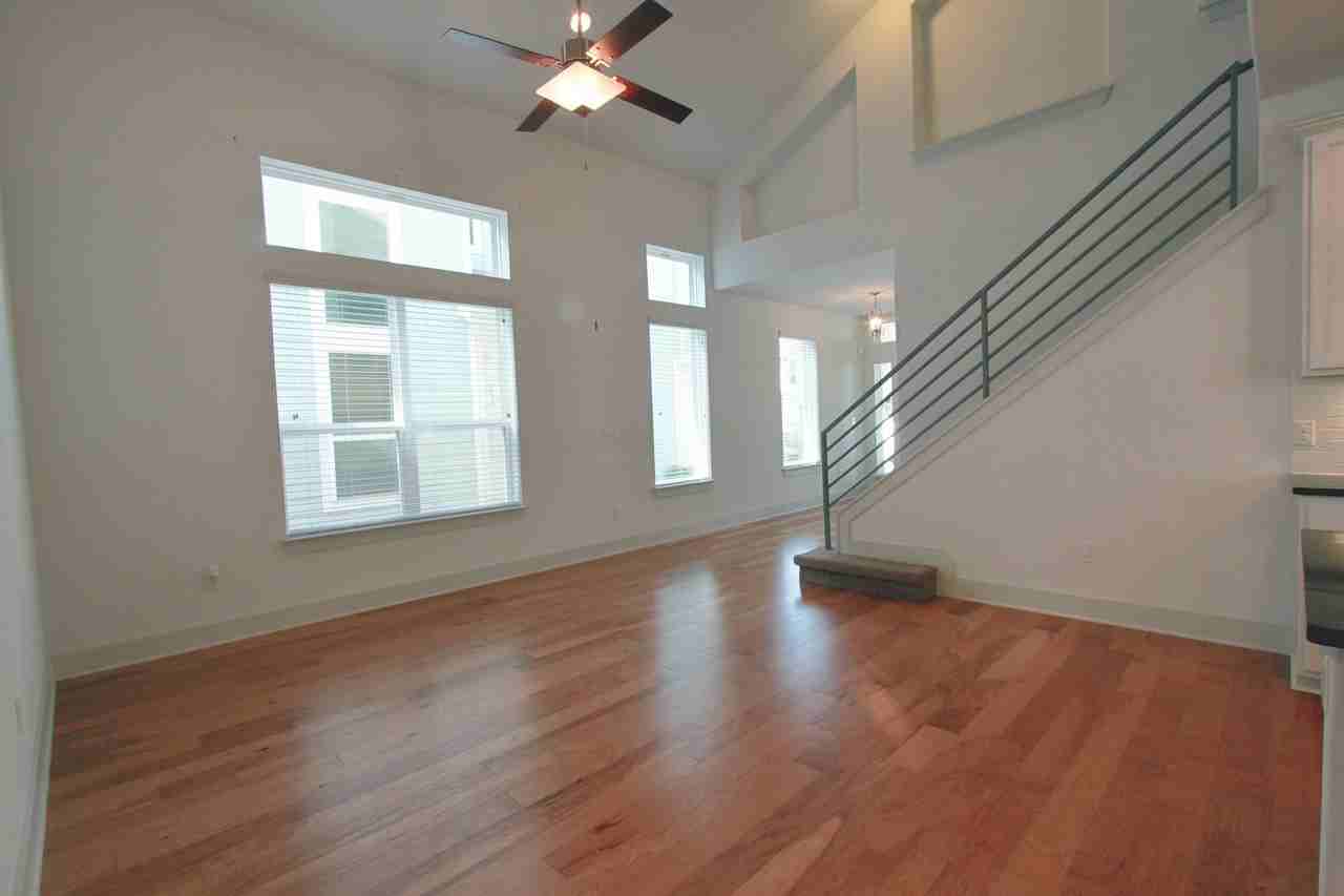 1507 Homespun Rd - Photo 7 of 35