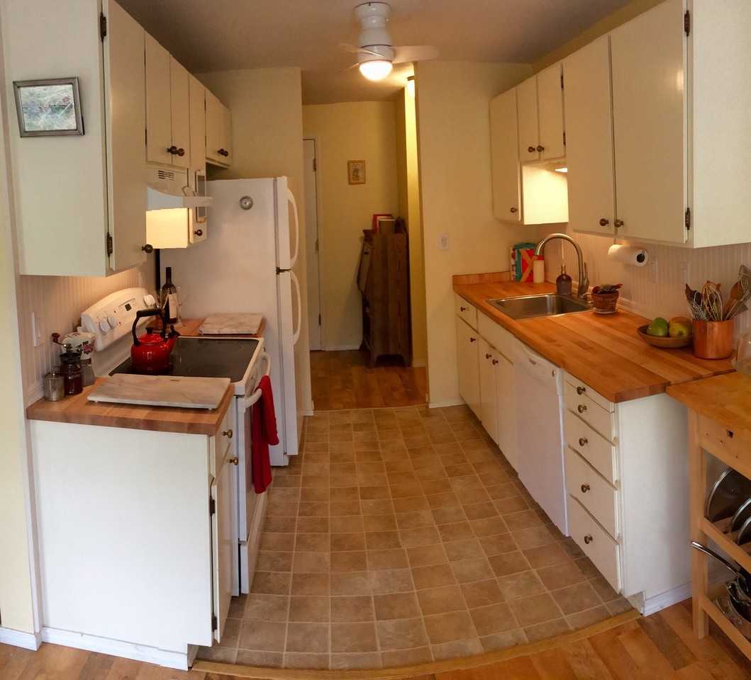 5818 Ne 70th St #A302 - Photo 4 of 18