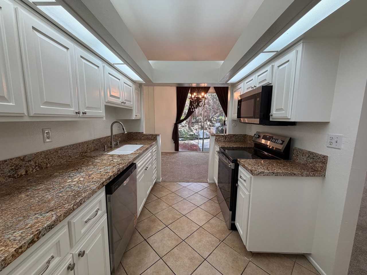 783 Grayling Bay - Photo 7 of 36