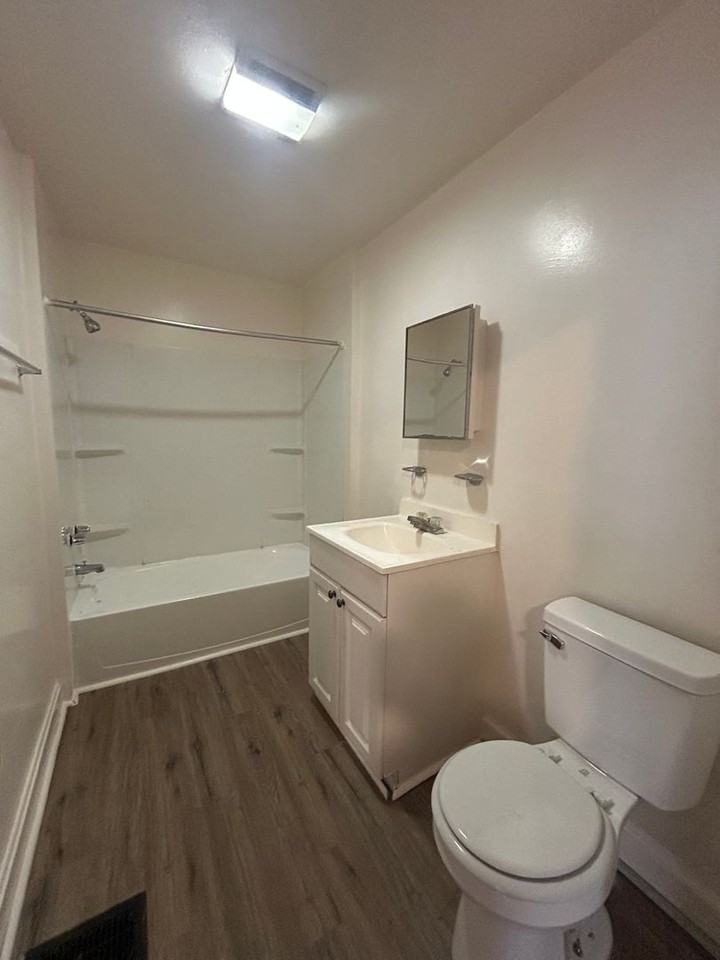 156 Frank S Brown Blvd - Photo 6 of 9