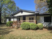 2619 W Black Creek Rd - Photo 1 of 1