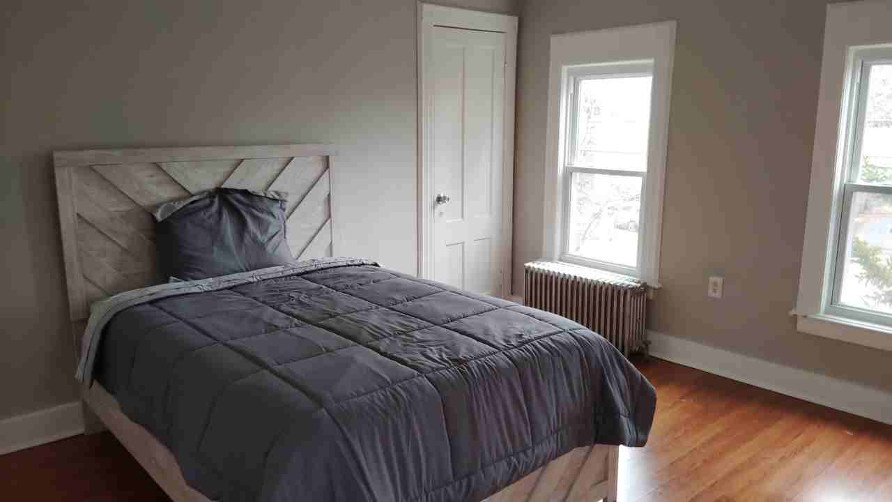 115 Ellsworth Ave #2 - Photo 2 of 5