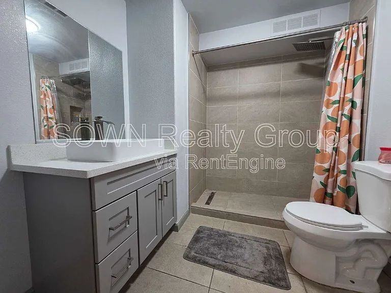 412 E William St #6 - Photo 7 of 9