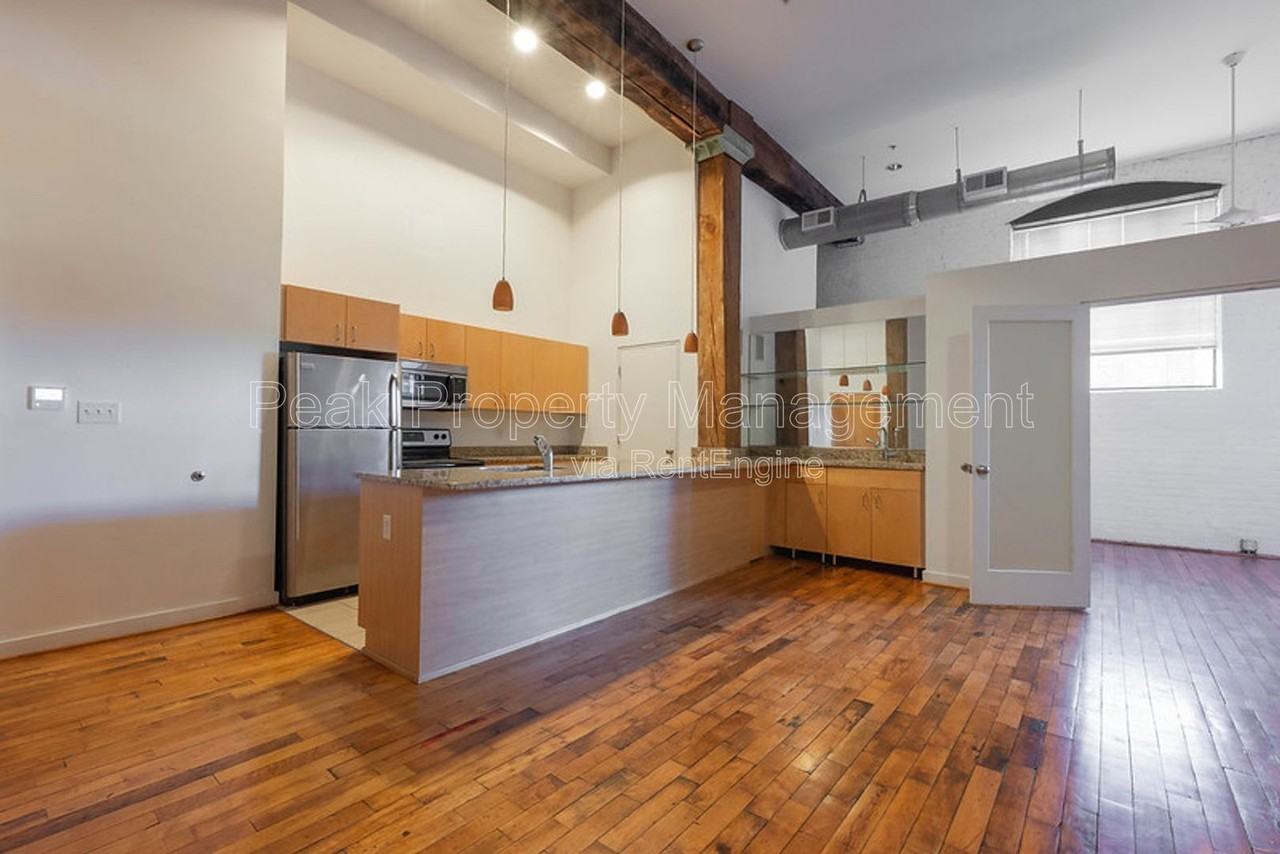 15 N Union St #2 - Photo 4 of 7