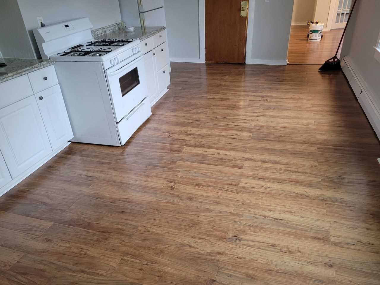 259 Bennington St - Photo 2 of 13