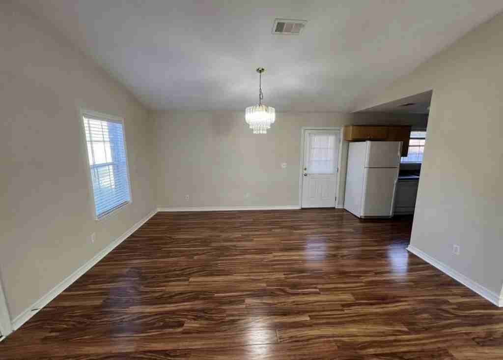 1665 E Hatton St - Photo 5 of 19