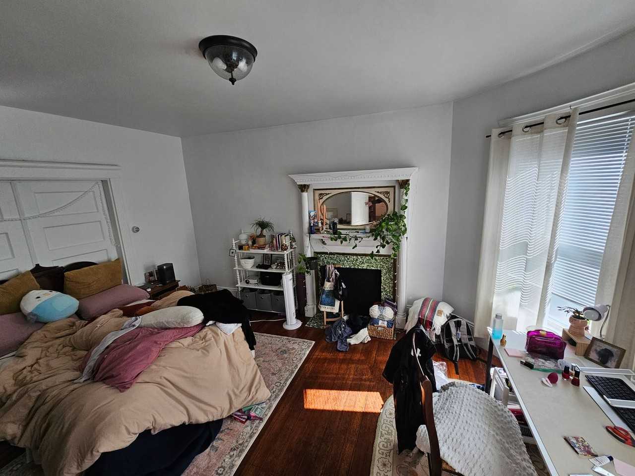 77 Ashford Ter - Photo 2 of 11