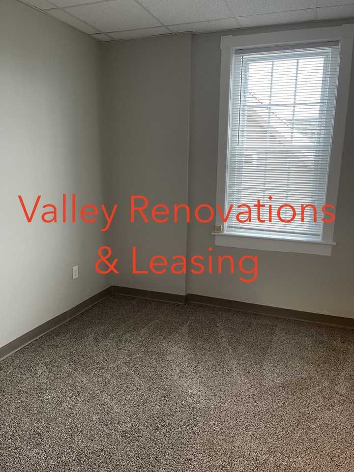 407 N Washington St - Photo 4 of 7