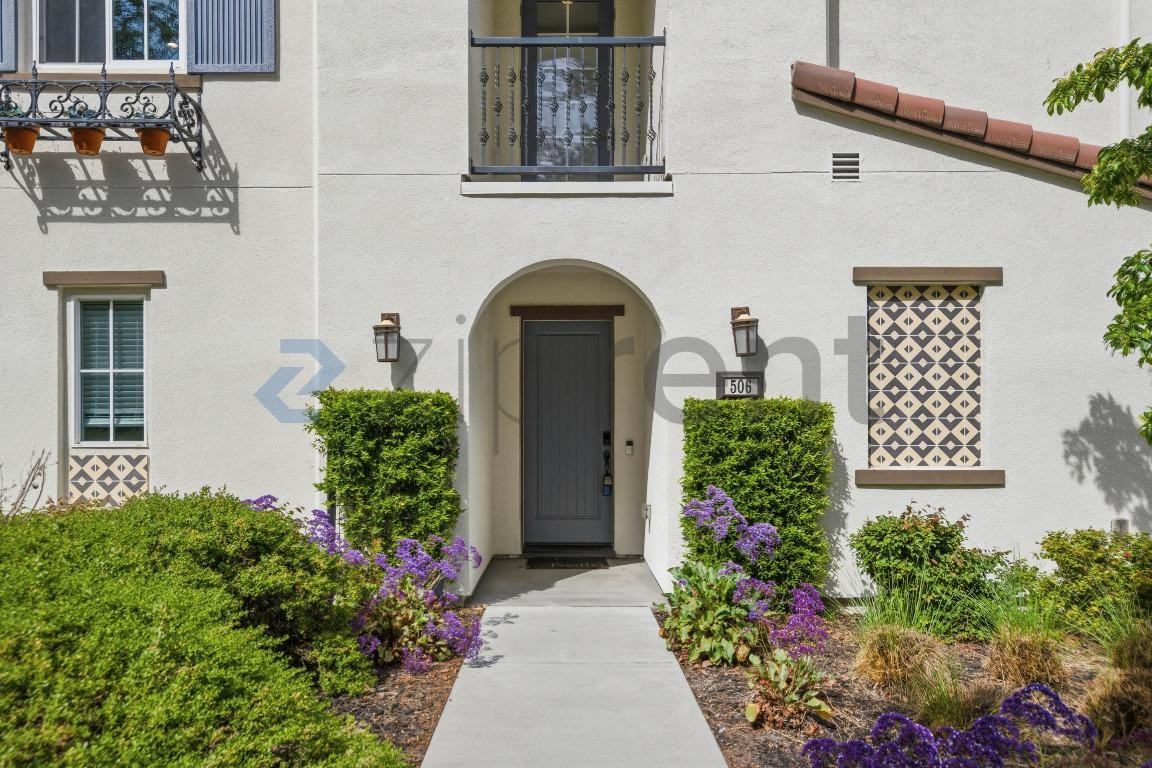 506 Sardinia Ter - Photo 2 of 32