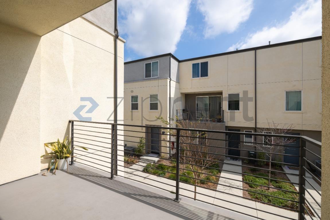 5252 Beachfront Cove St #198 - Photo 2 of 21