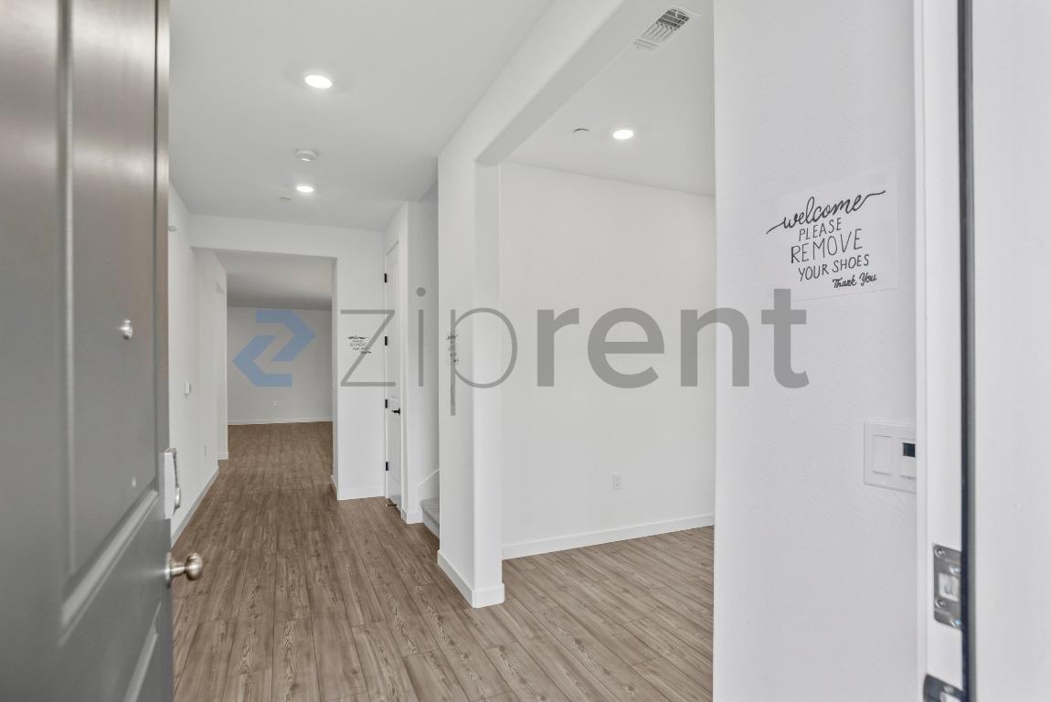 3284 Oak Trail Dr - Photo 5 of 36