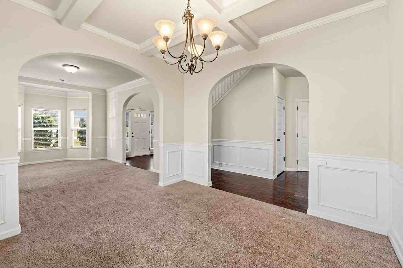 4464 Grove Landing Dr - Photo 6 of 35