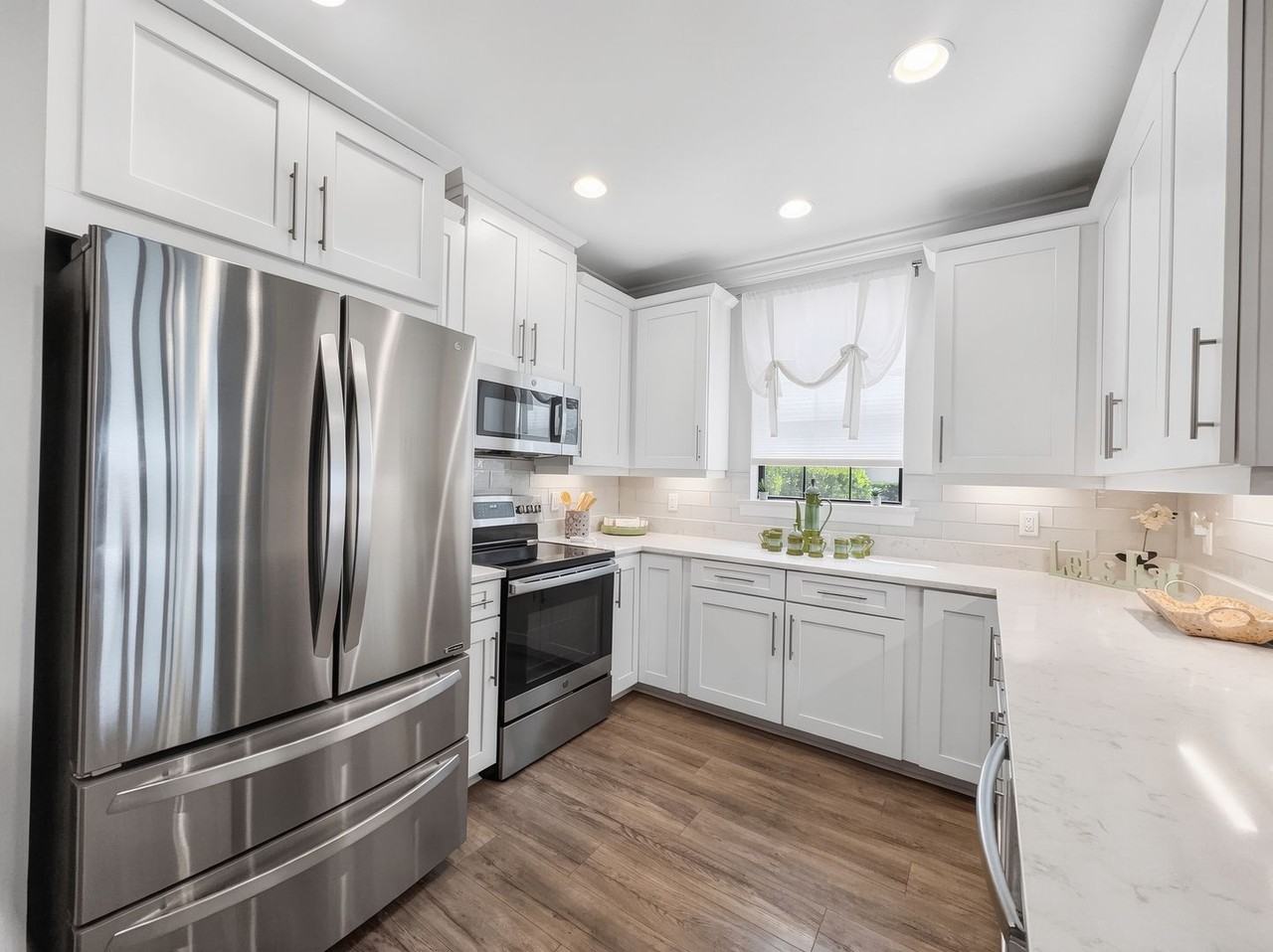 9636 Montelanico Loop #101 - Photo 6 of 50