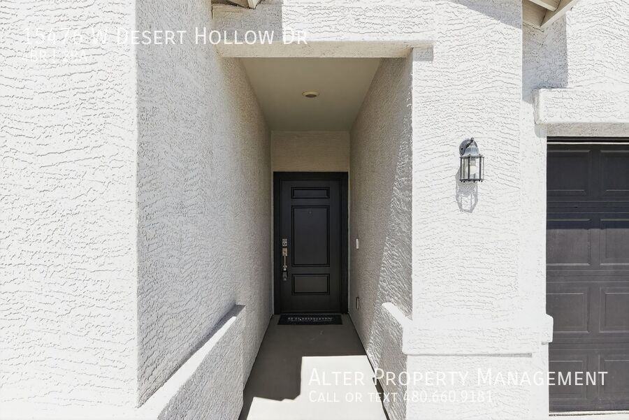 15476 W Desert Hollow Dr - Photo 4 of 28