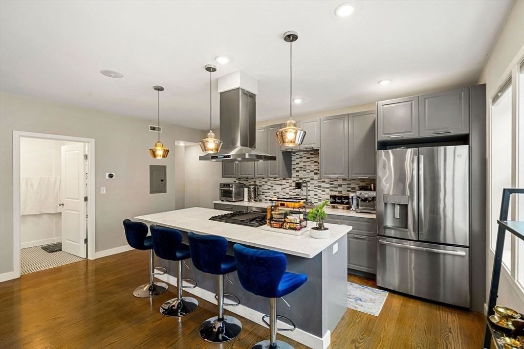 47 Sargent St #3 - Photo 4 of 18