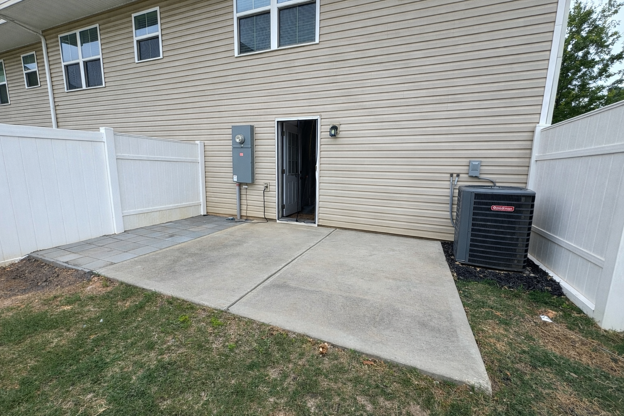 6042 Cutwater Cir #6042 - Photo 5 of 27