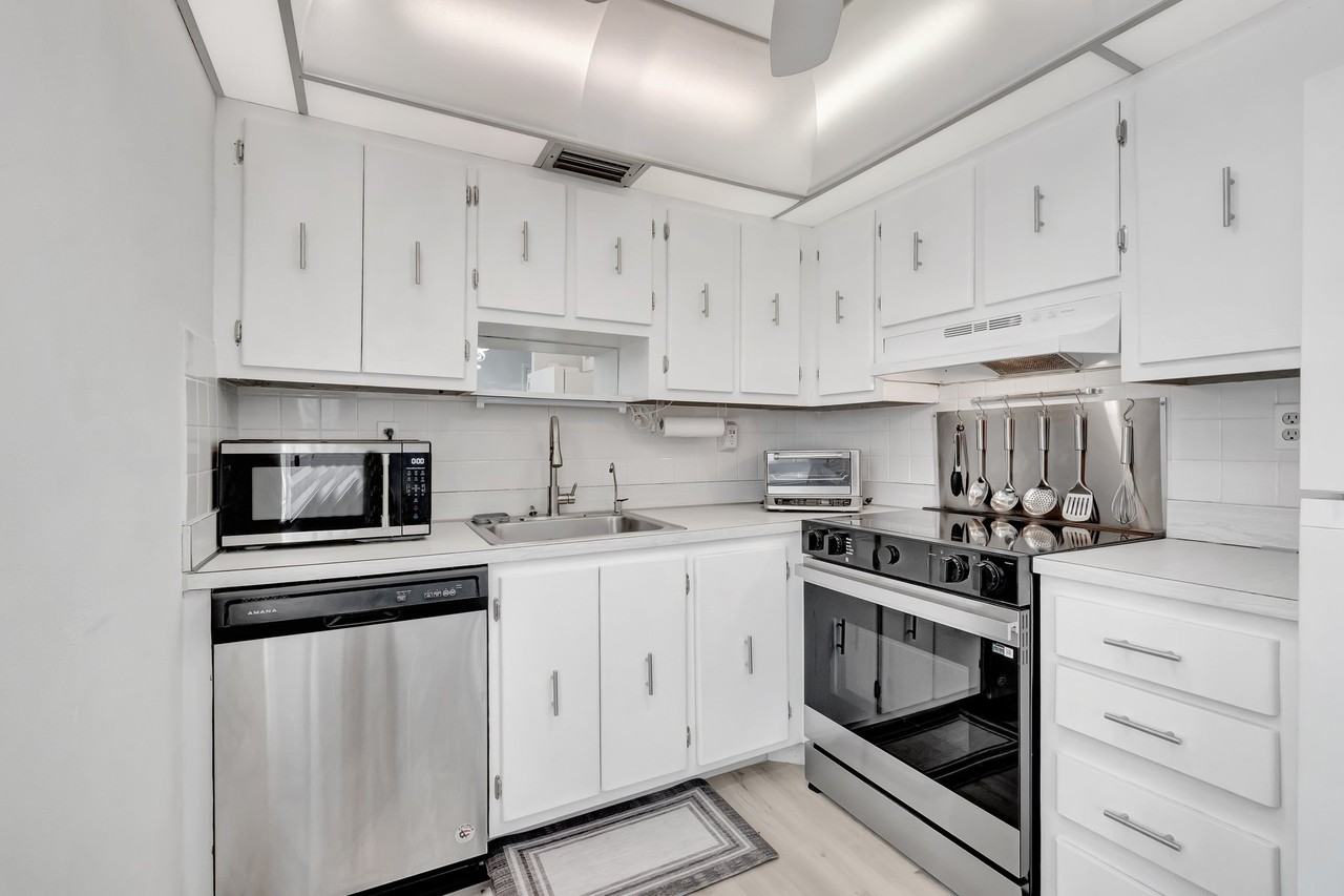 481 Burgundy K #NA - Photo 2 of 24