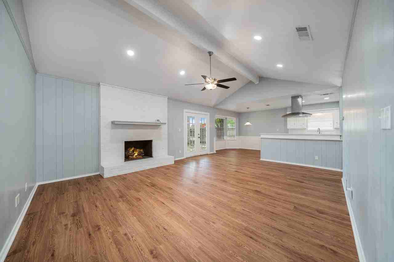 2901 Panhandle Dr #NA - Photo 4 of 21