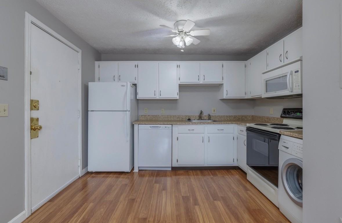 525 Calef Rd #22 - Photo 5 of 16