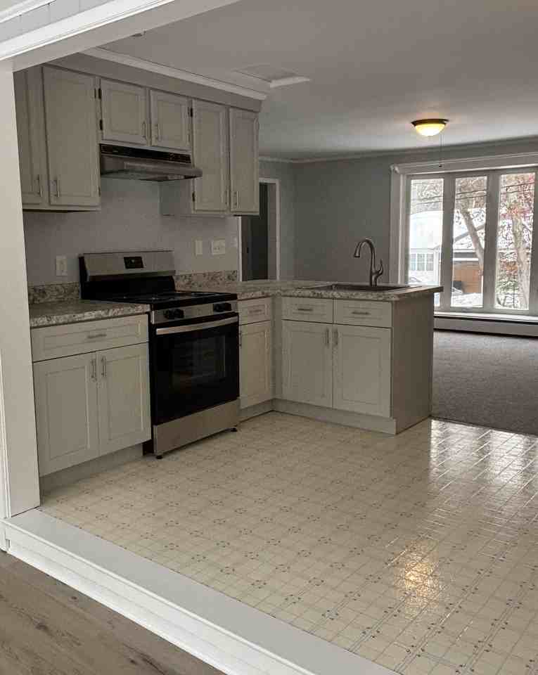 872 Whittenton St #1 - Photo 5 of 14