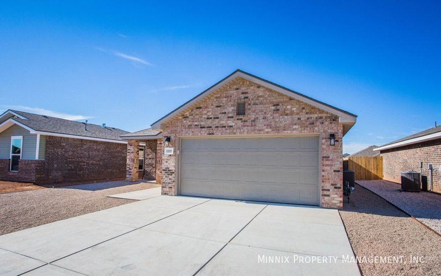 13212 Avenue S - Photo 4 of 35