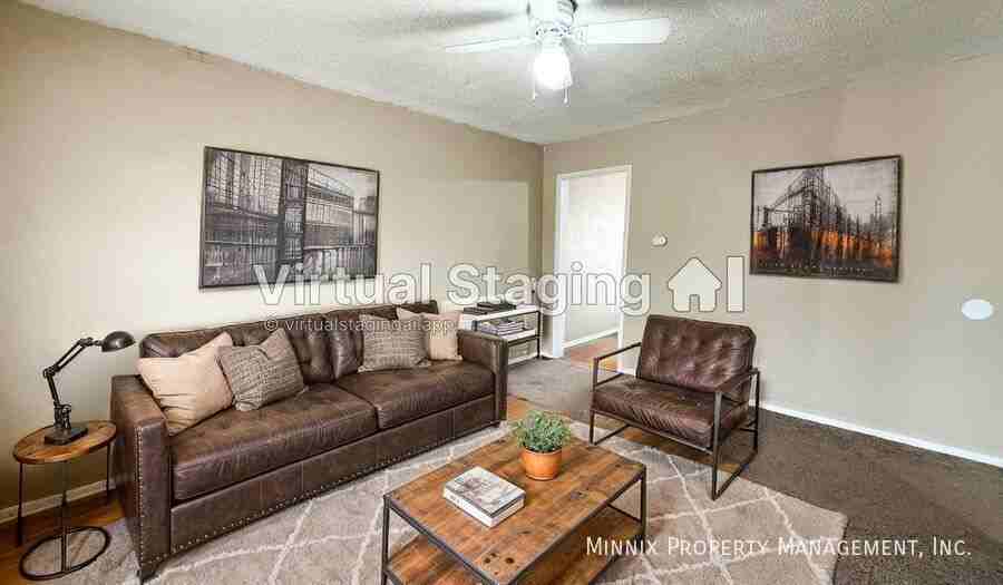310 E Lynn St - Photo 2 of 14
