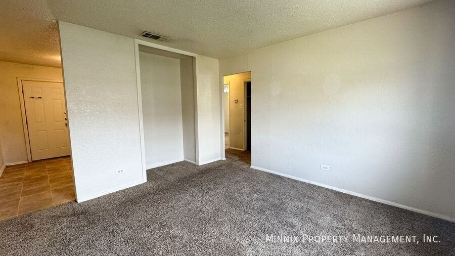 3111 Storey Ave #A - Photo 5 of 19