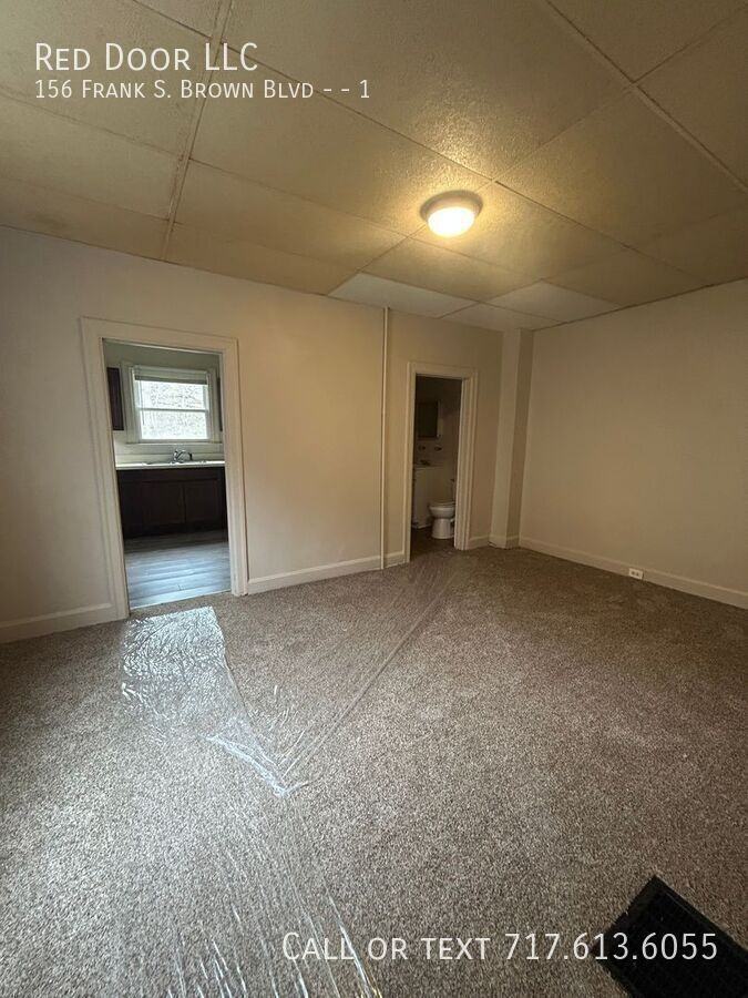 156 Frank S Brown Blvd #1 - Photo 4 of 9