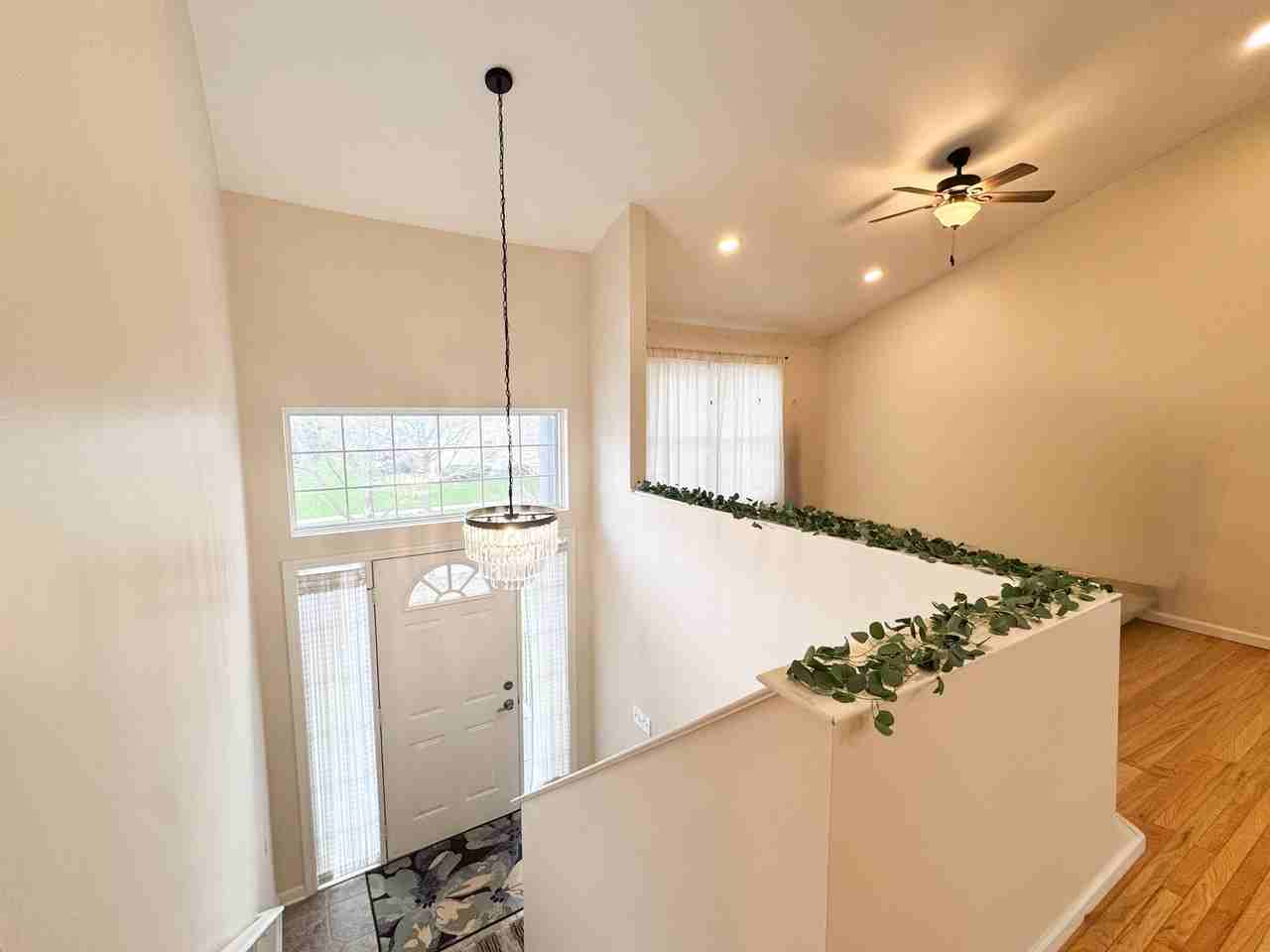 915 Huntclub Blvd #NA - Photo 2 of 15