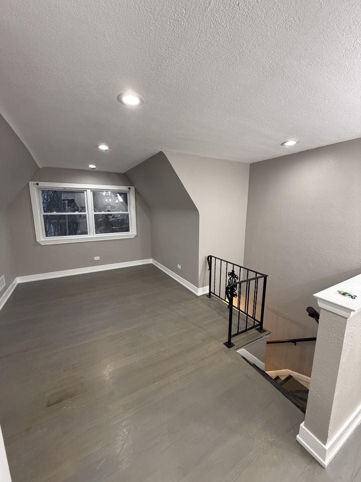 1514 East Ave #2 - Photo 4 of 18