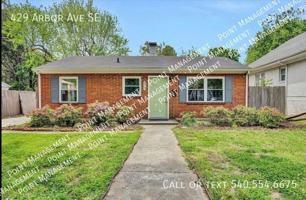 featured image of 429 Arbor Ave Se