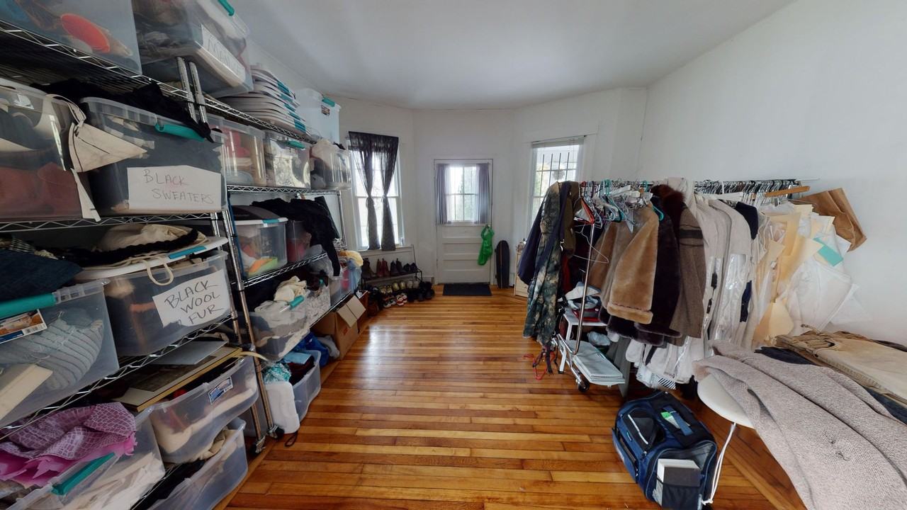 56 Hillside Pl #2 - Photo 4 of 31