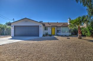 3022 N 34th Pl - Photo 1 of 1