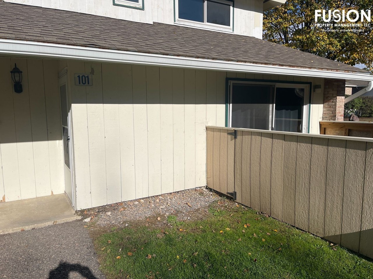 209 Ledgewood Cir #101 - Photo 4 of 24