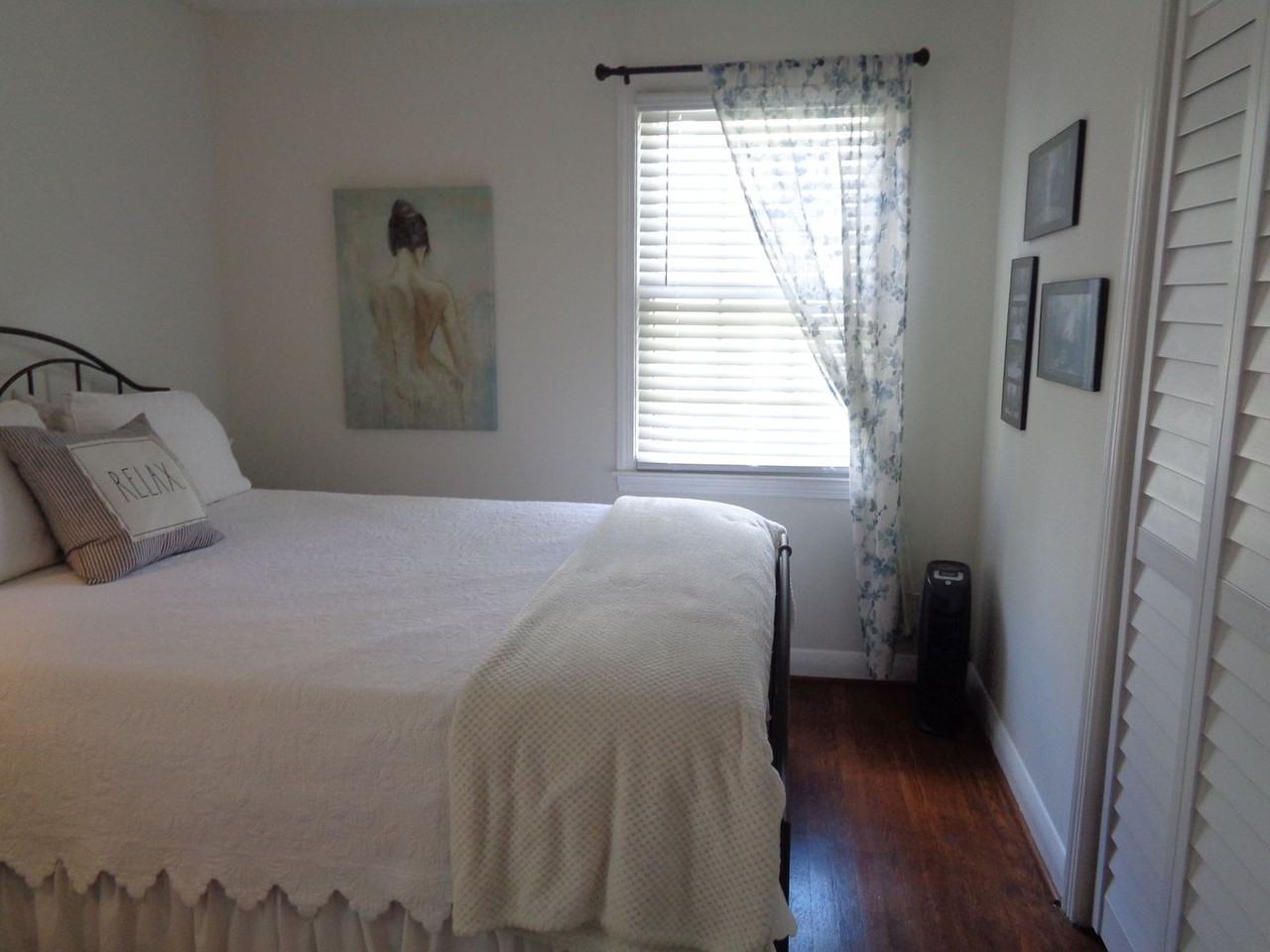 608 Knollwood St - Photo 6 of 23