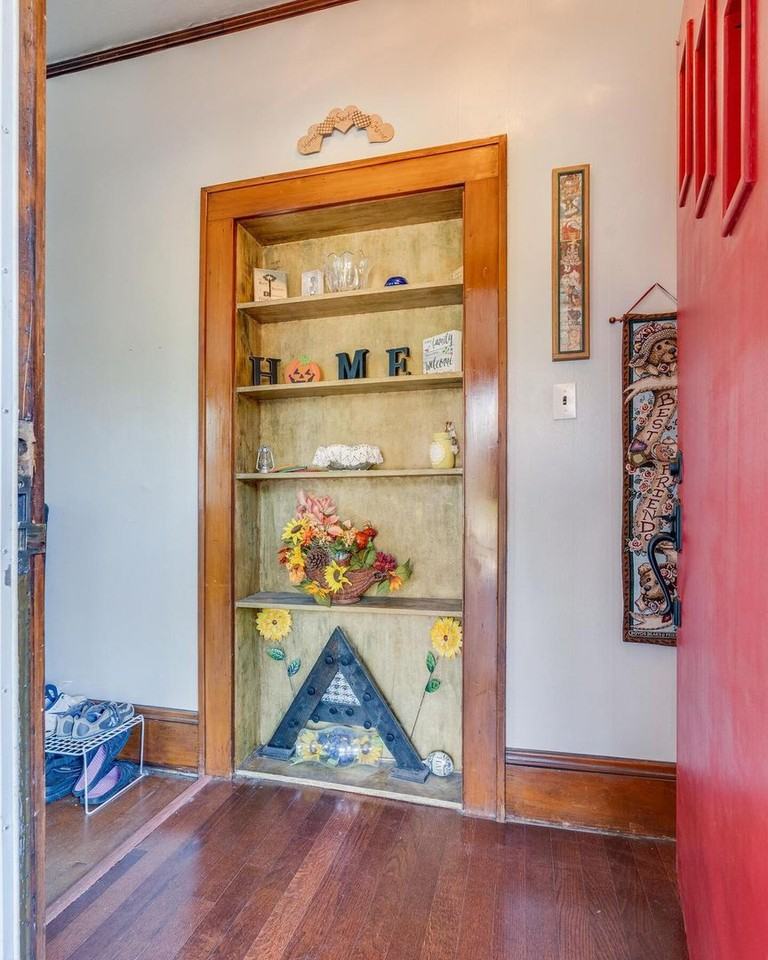 712 Haynes St - Photo 5 of 36