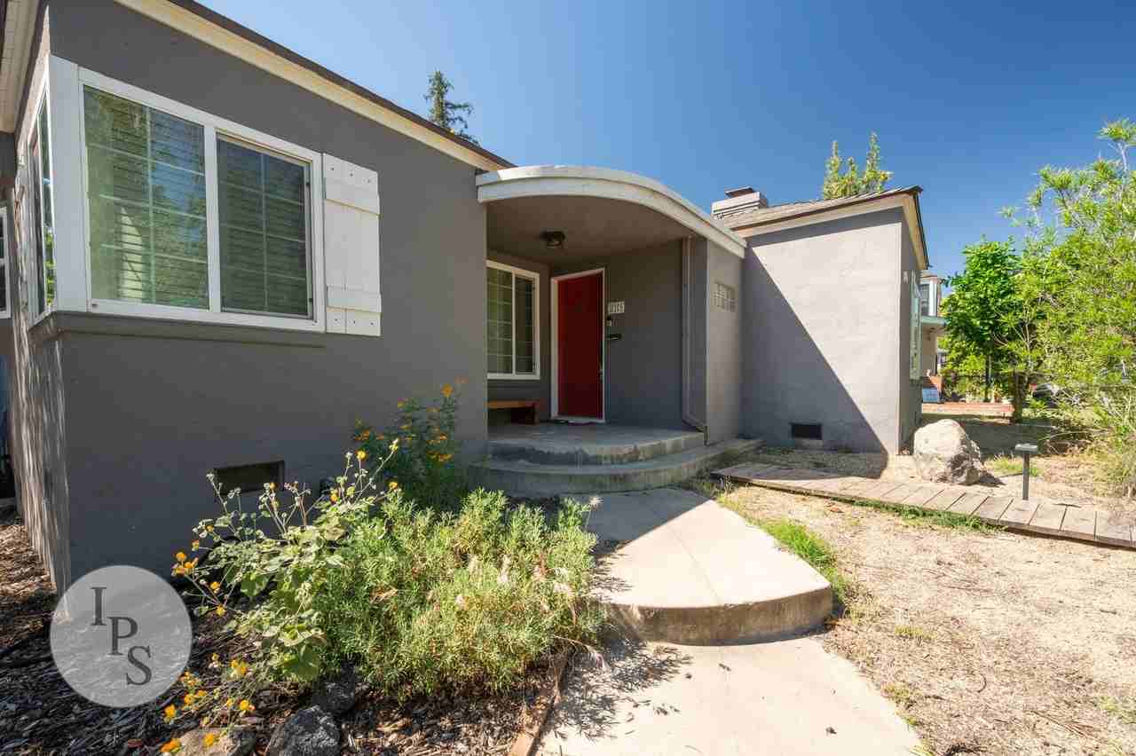 210 E Harvard Ave - Photo 4 of 30