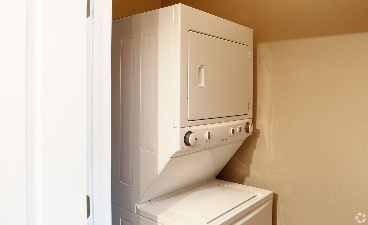 Avalon - Forum, LLC - AVA - Photo 4 of 11