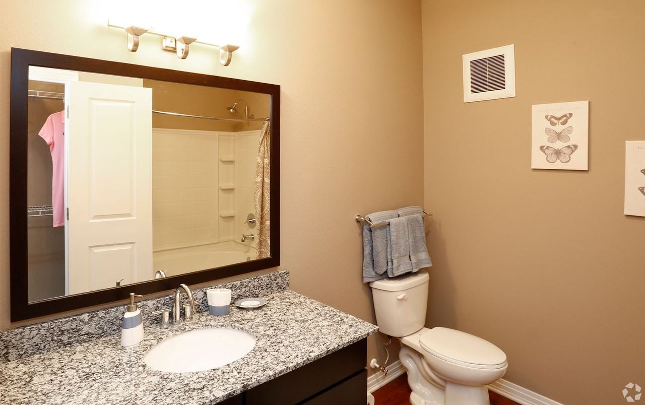 Avalon - Forum, LLC - AVA - Photo 5 of 11