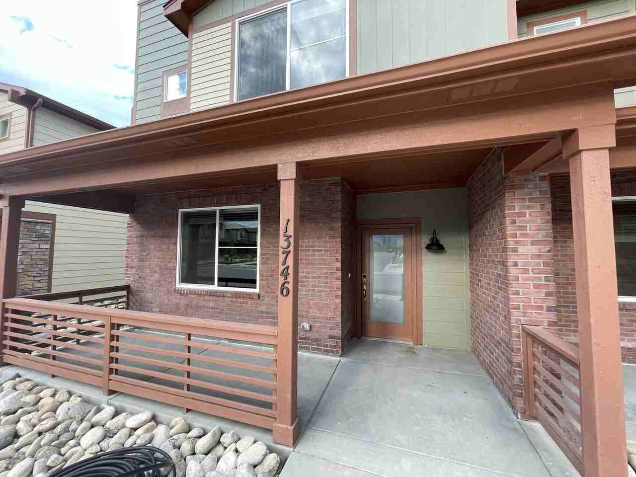 13746 Vispo Way - Photo 2 of 14