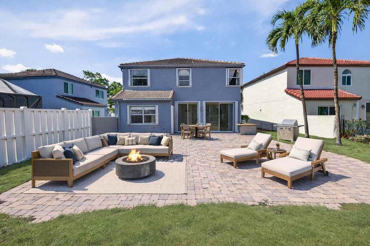 191 Nw 118th Dr - Photo 3 of 38