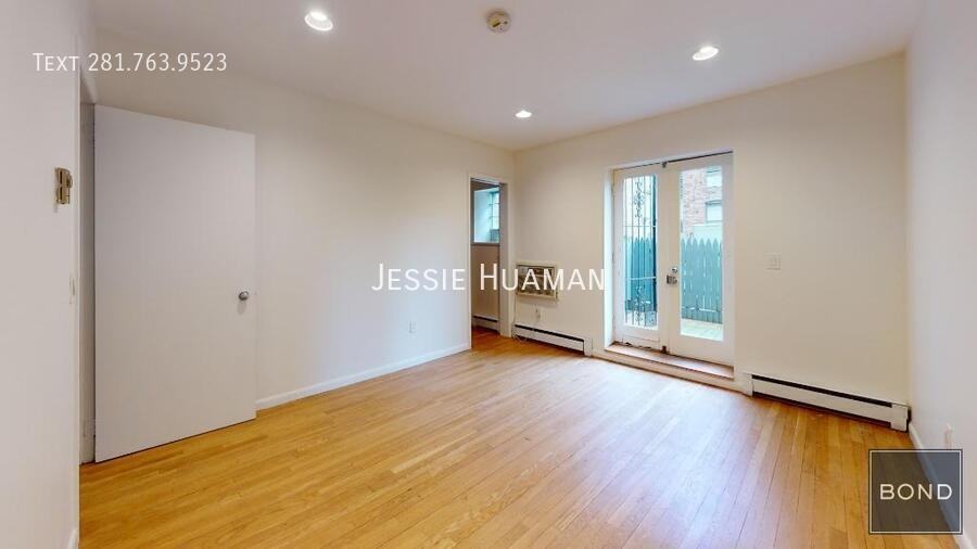 480 W Broadway #C - Photo 6 of 9