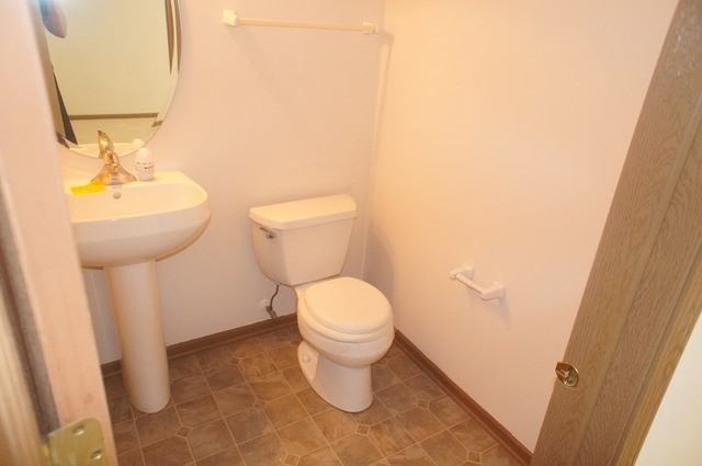 24708 George Washington Dr - Photo 6 of 19