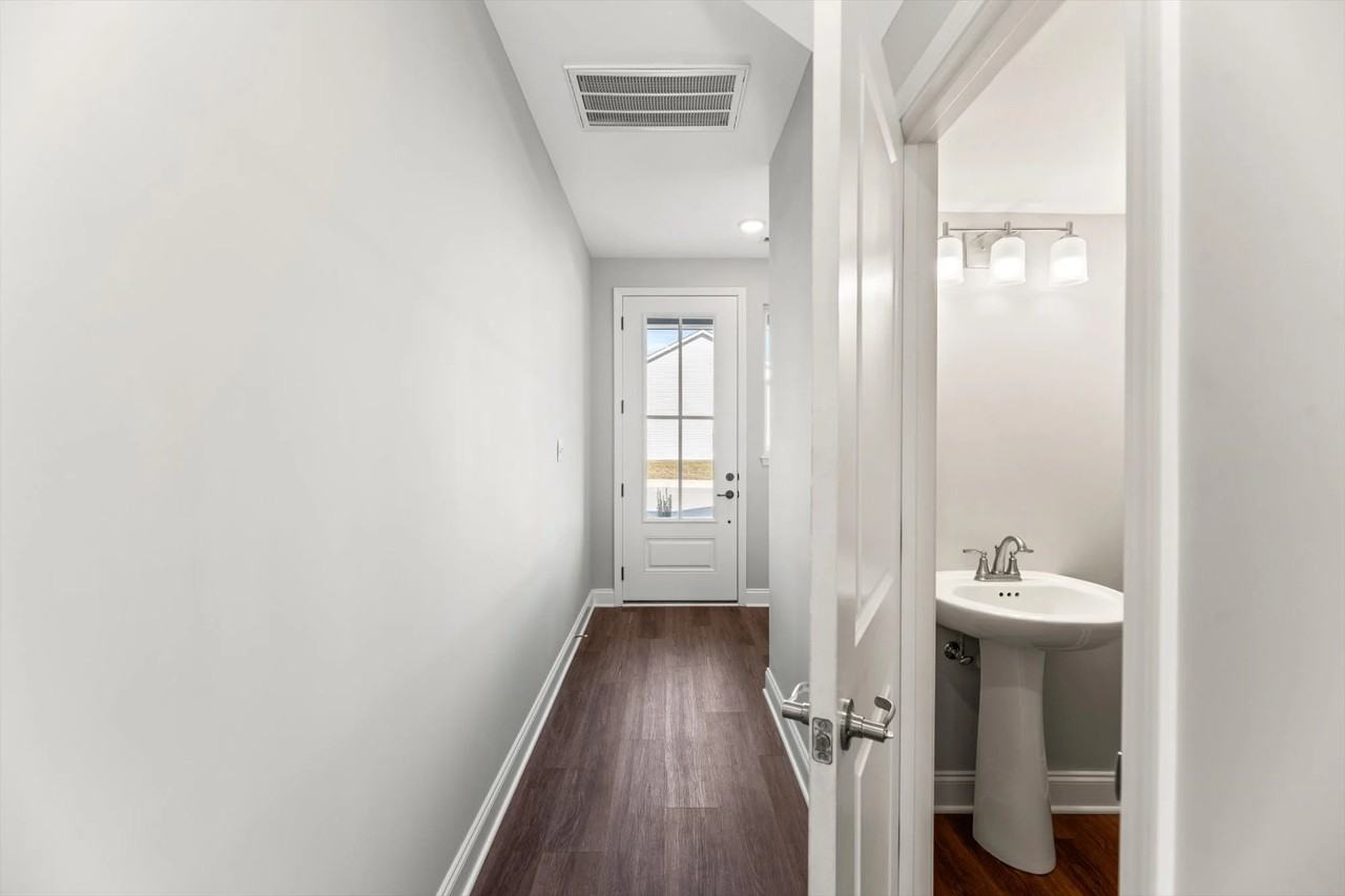 362 Judson Way - Photo 6 of 15