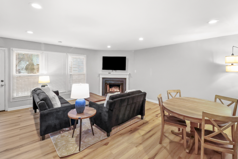 319 Wildberry Ln #2-2-5 - Photo 7 of 9