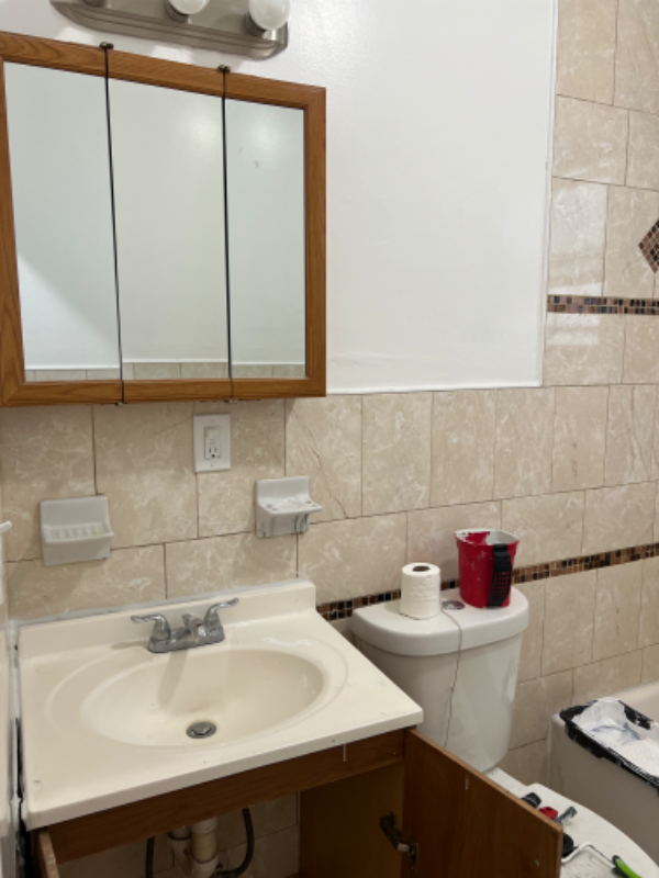 159 S 9th St #2 - Photo 2 of 17