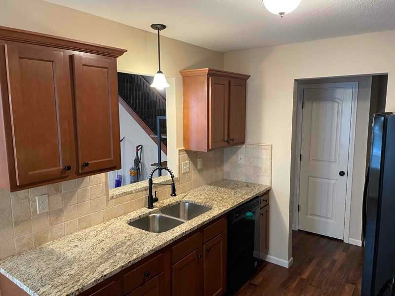 3211 Yankee Tank Ln - Photo 2 of 20