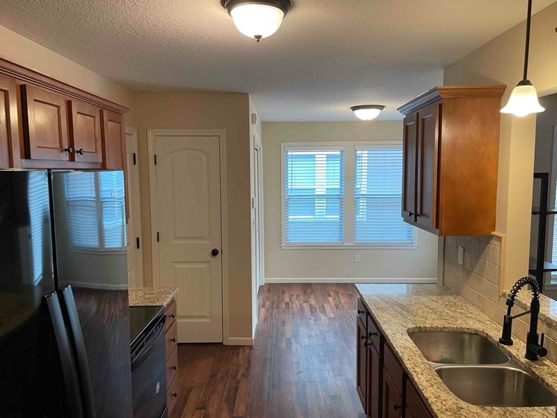 3211 Yankee Tank Ln - Photo 4 of 20