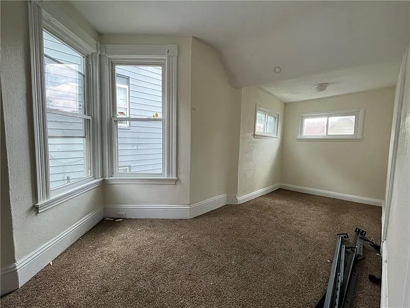 3929 Vinceton St - Photo 3 of 13